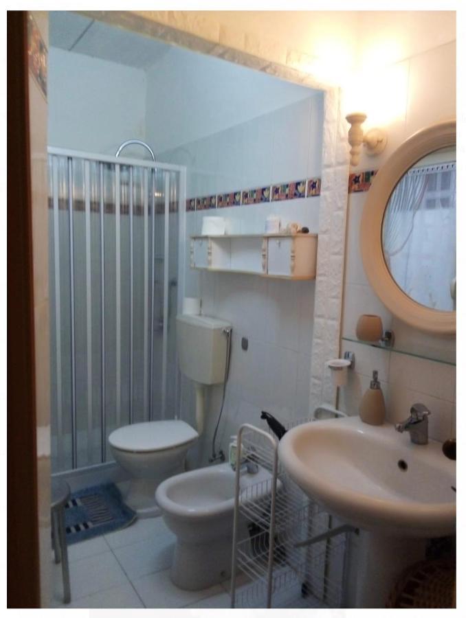 “Da Francesca“ Apartment Catania Luaran gambar